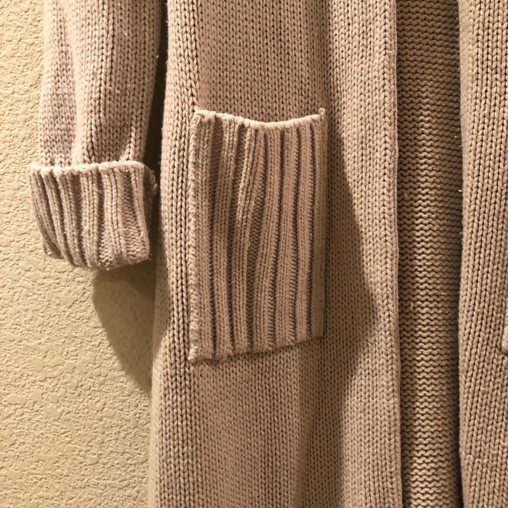 Cardigan - Picture 2 of 5